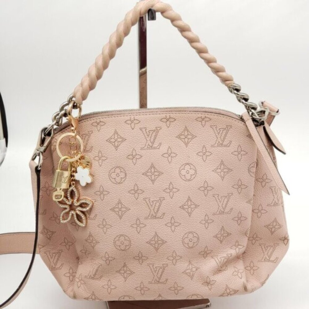 Authentic Louis Vuitton Lock & Key with Unbranded Flower Charm, Keychain - Picture 13 of 13